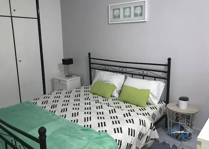Istos Apartment 1